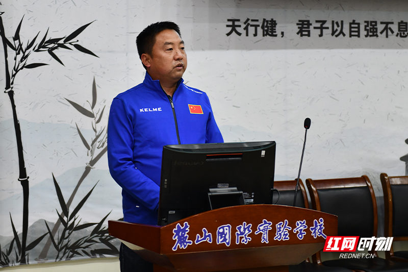 萊切vs佛羅倫薩直播_萊切vs佛羅倫薩直播免費(fèi)觀看_萊切vs佛羅倫薩直播無(wú)插件觀看